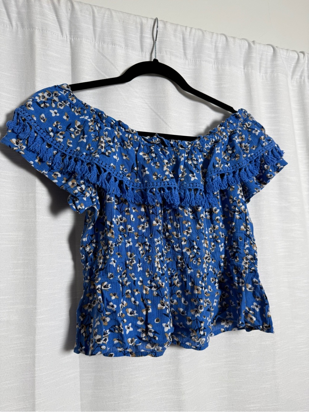 All in Favor Blue Floral Off Shoulder Tassel Ruffle Top | Size L - Picture 10 of 14